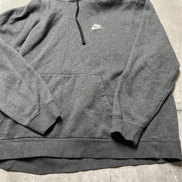 Nike Hoodie Gray Pullover Silver Embroidered Swoosh Sportswear Adult size XL - Picture 5 of 11